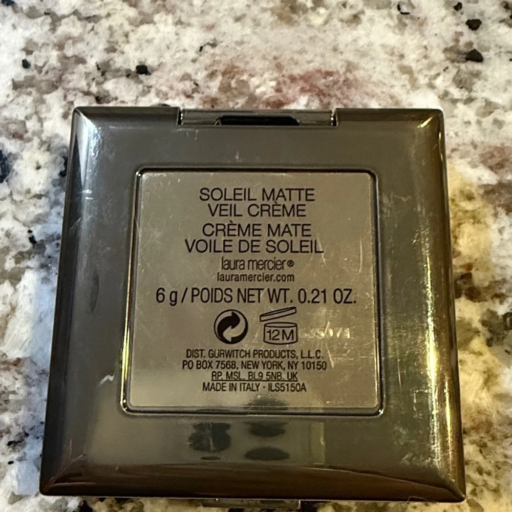 LAURA MERCIER J'ADORE LE SOLEIL MATTE VEIL CREME BRONZER